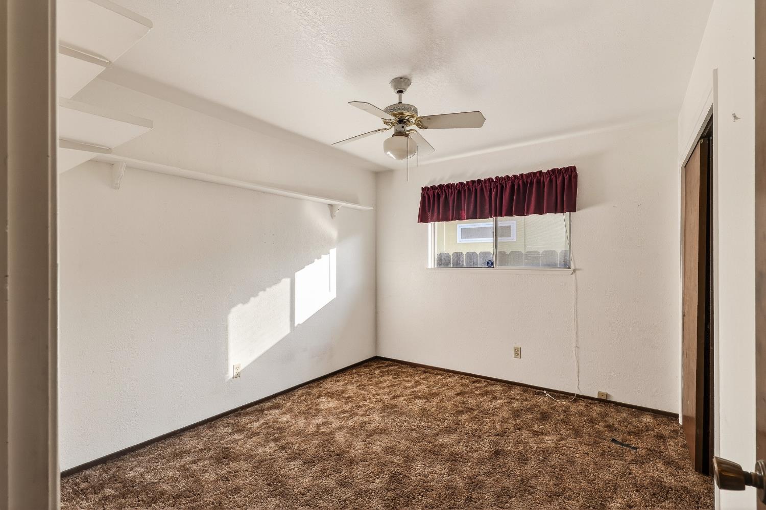 2109 Oriole Dr., Ceres, CA 95307