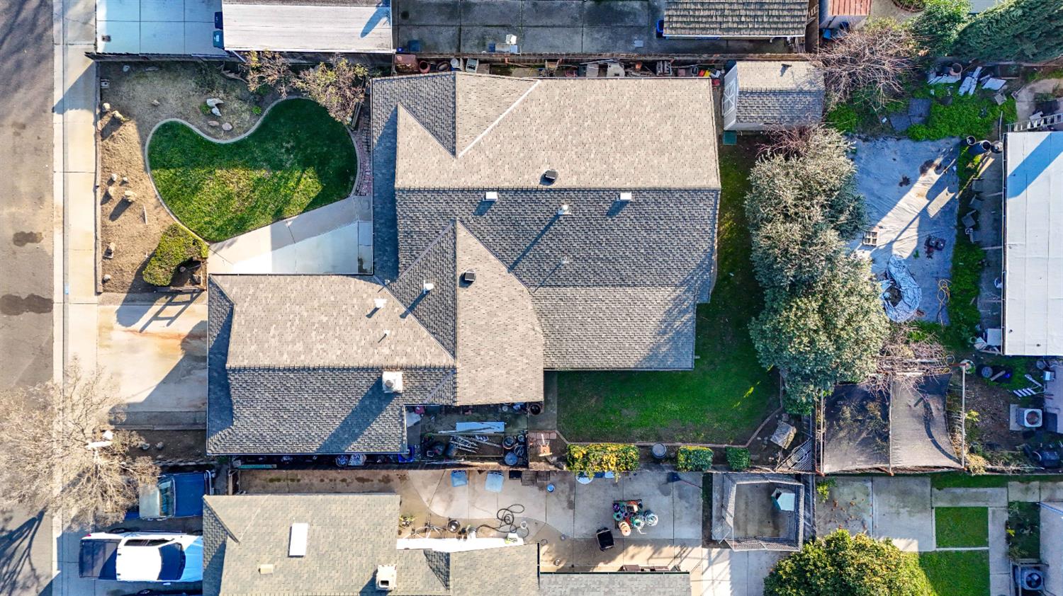 2109 Oriole Dr., Ceres, CA 95307