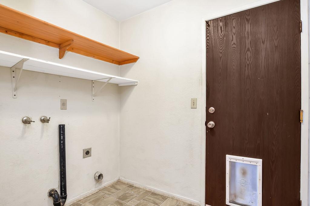 578 Schooner Pl, Manteca, CA 95337