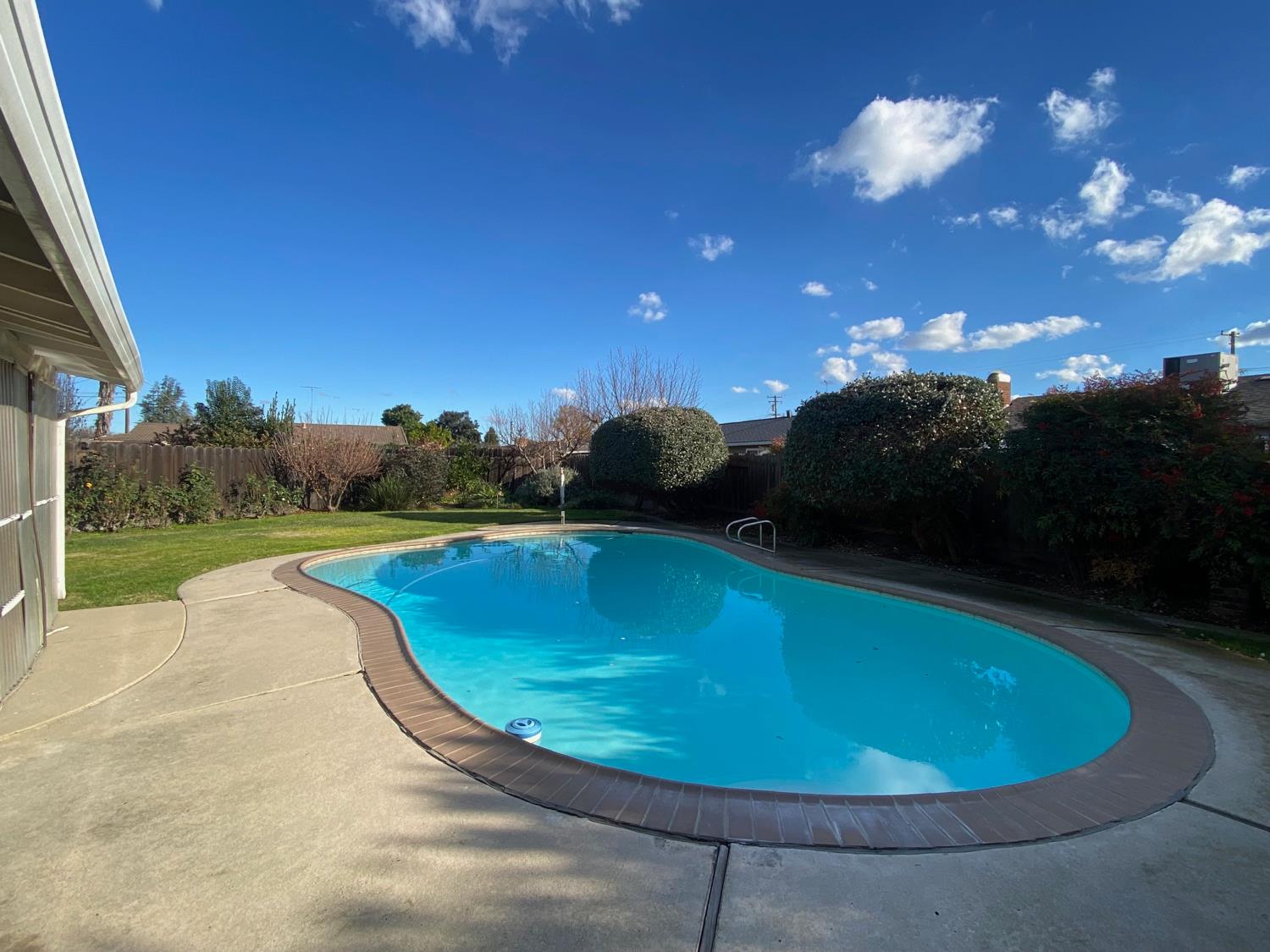 904 Malibu Ct, Modesto, CA 95350