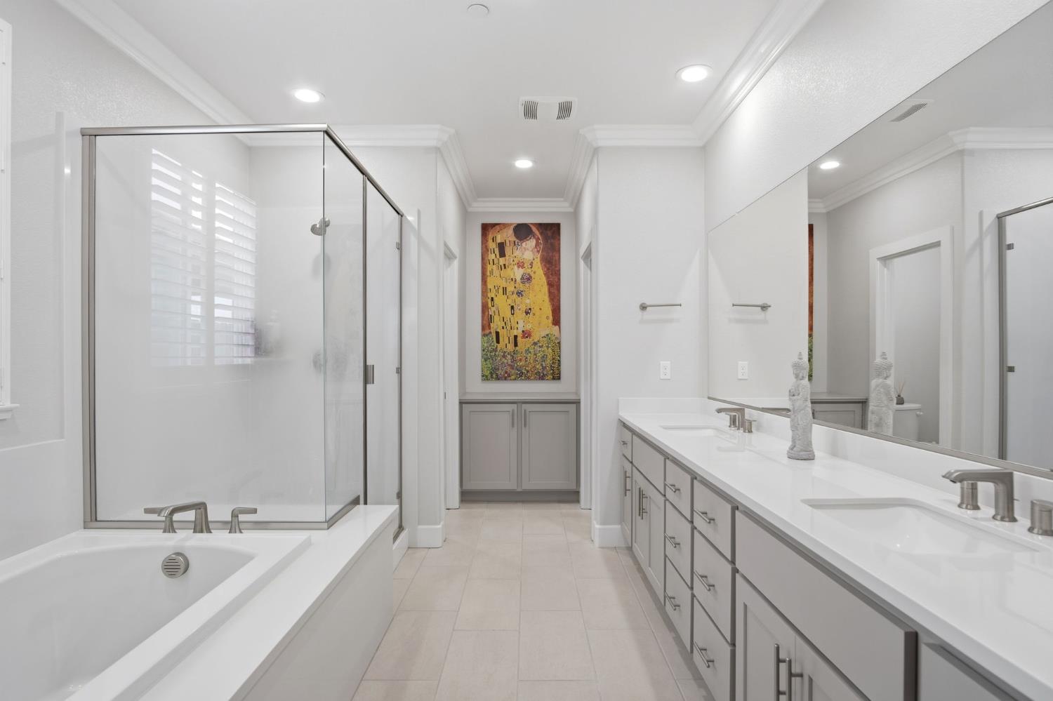 2131 Satinleaf Dr, Riverbank, CA 95367