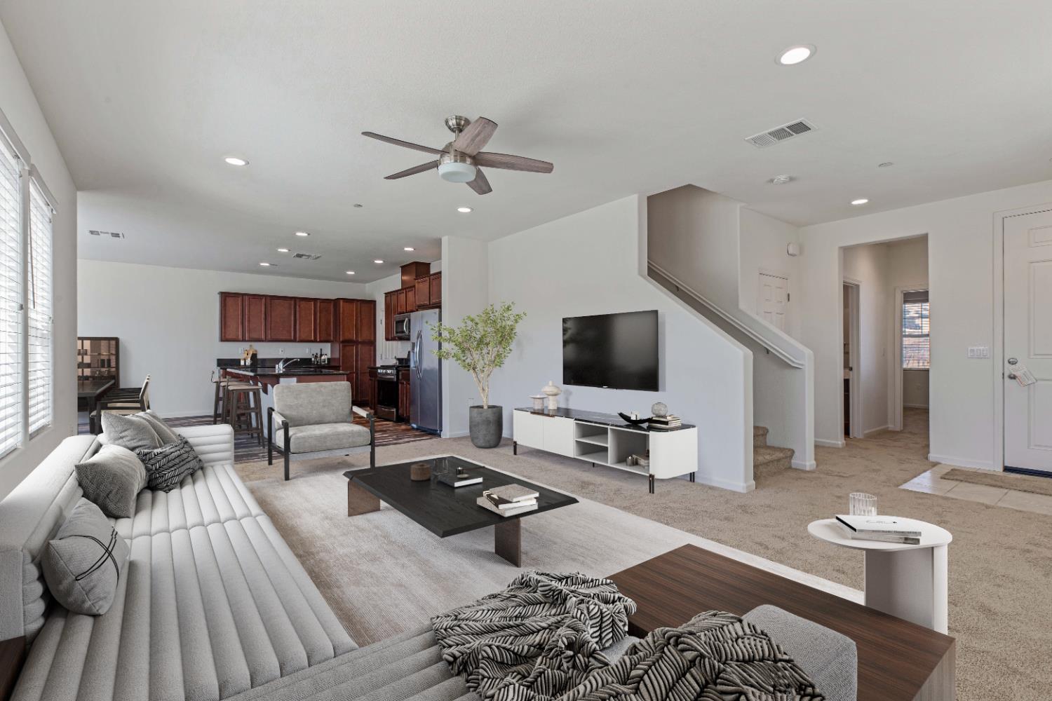 21248 Grapevine Dr, Patterson, CA 95363