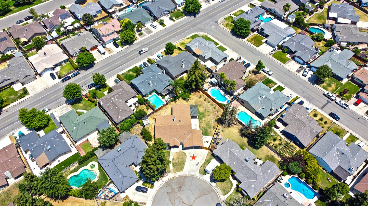 2700 Oxford Ave, Turlock, CA 95382