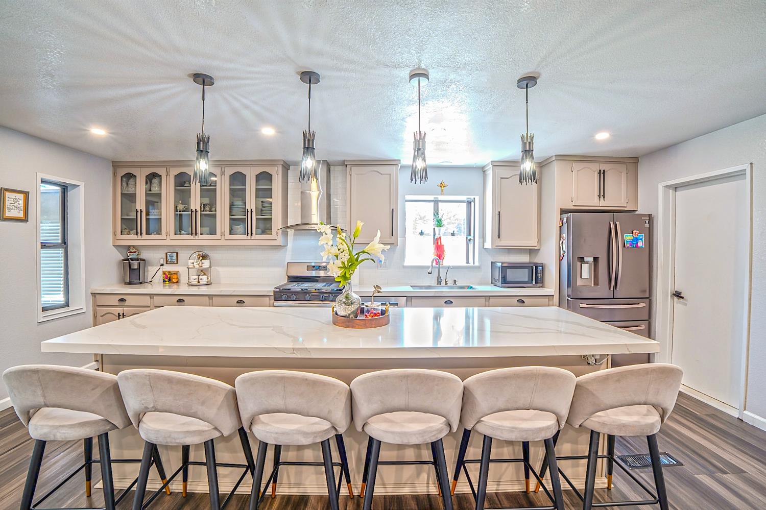 2700 Oxford Ave, Turlock, CA 95382