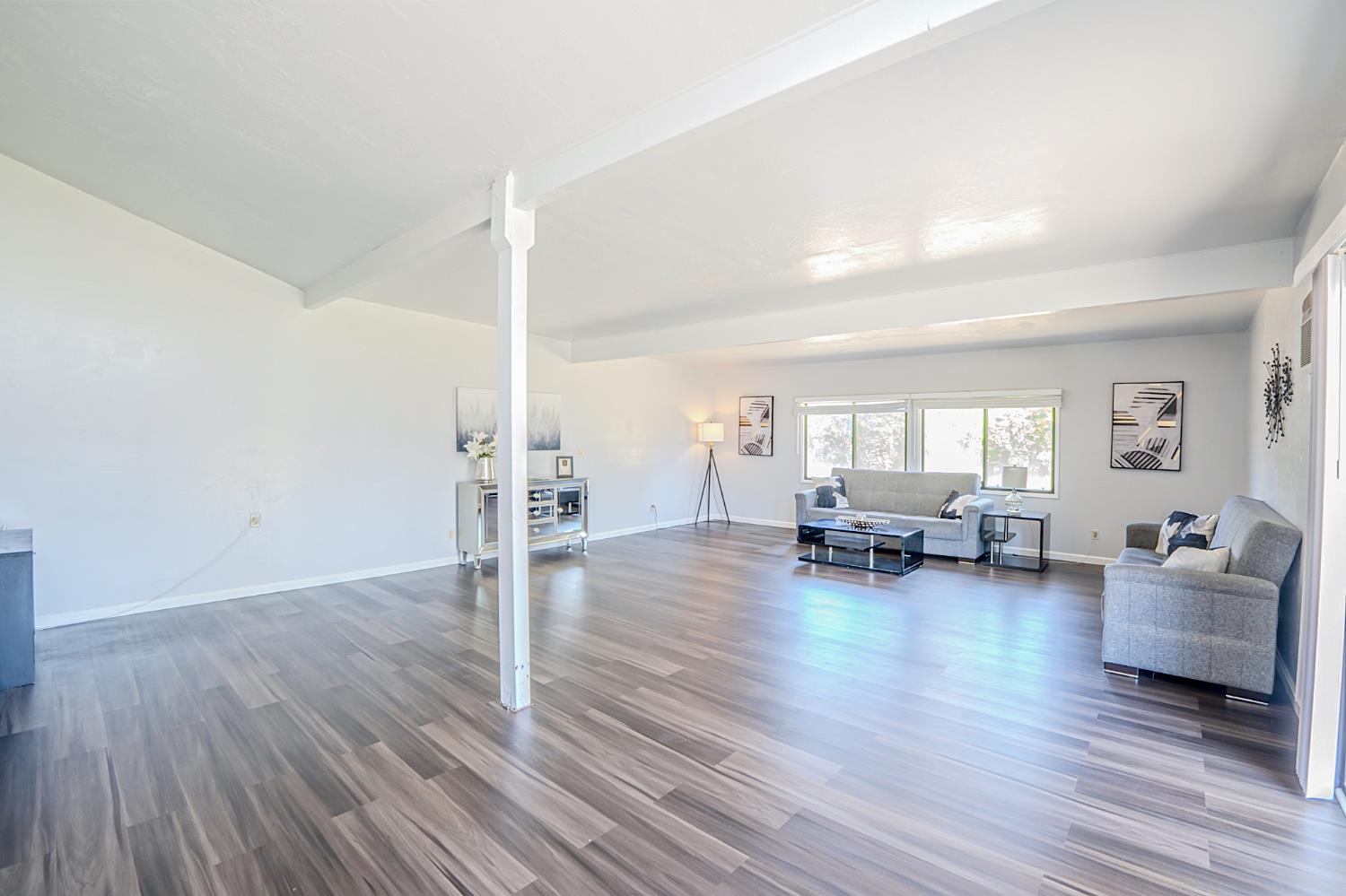 2700 Oxford Ave, Turlock, CA 95382