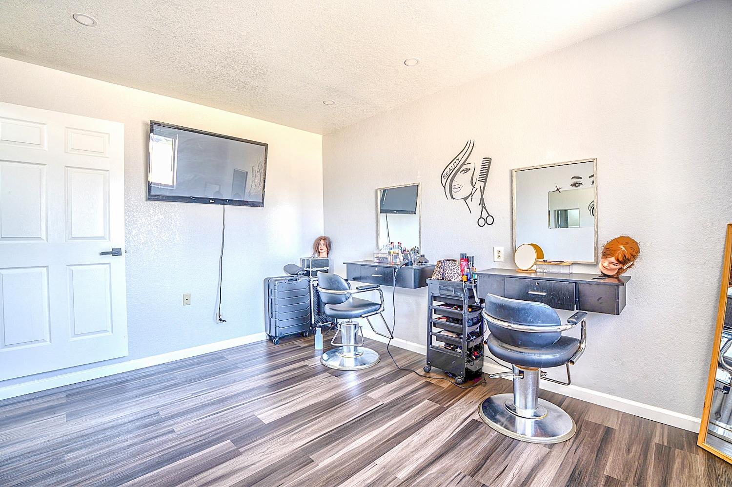 2700 Oxford Ave, Turlock, CA 95382