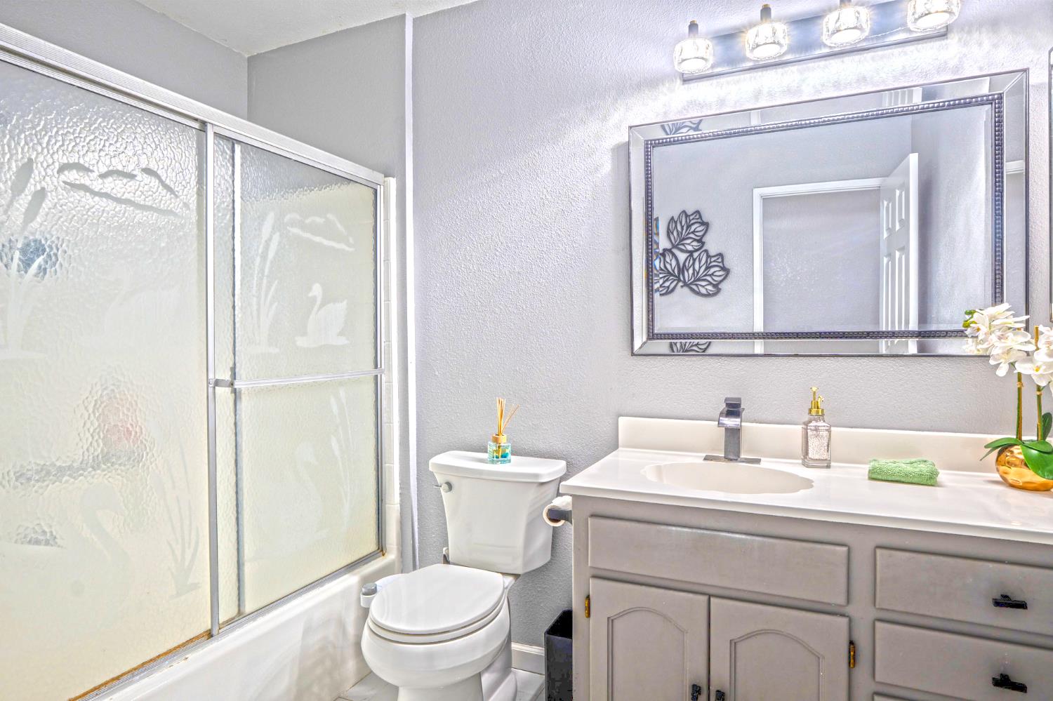 2700 Oxford Ave, Turlock, CA 95382