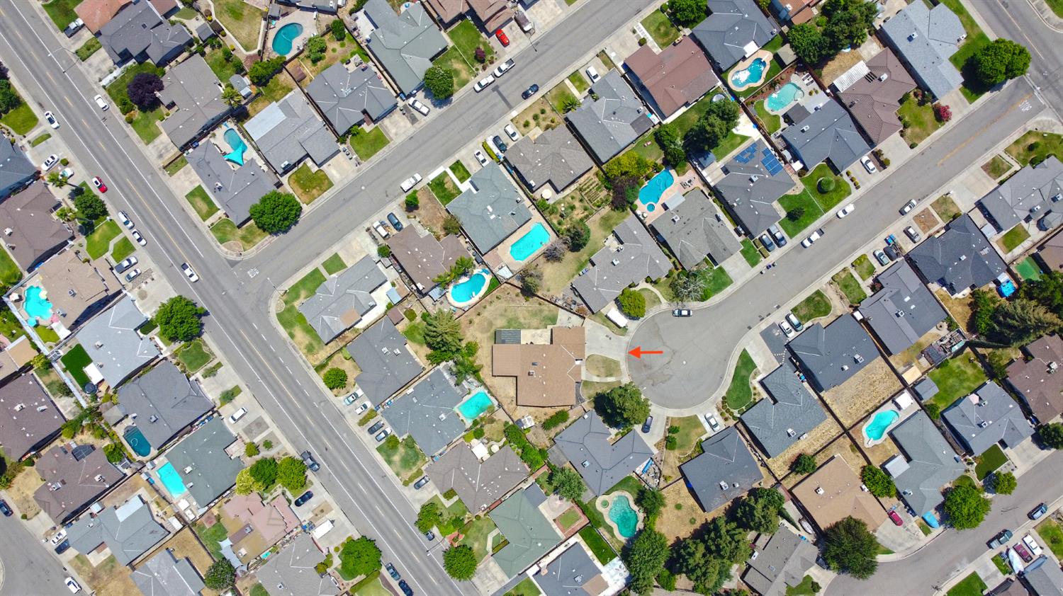 2700 Oxford Ave, Turlock, CA 95382