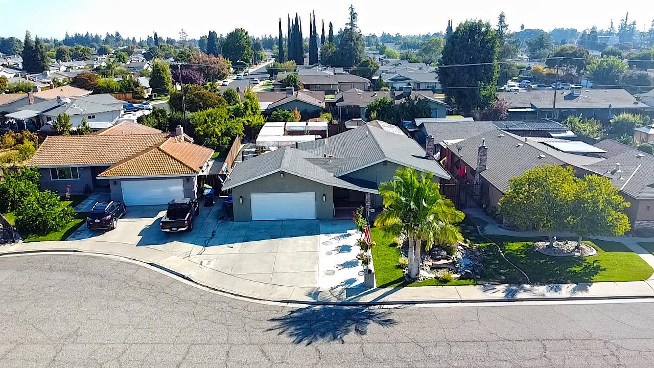 2720 Brooks Ct, Turlock, CA 95382