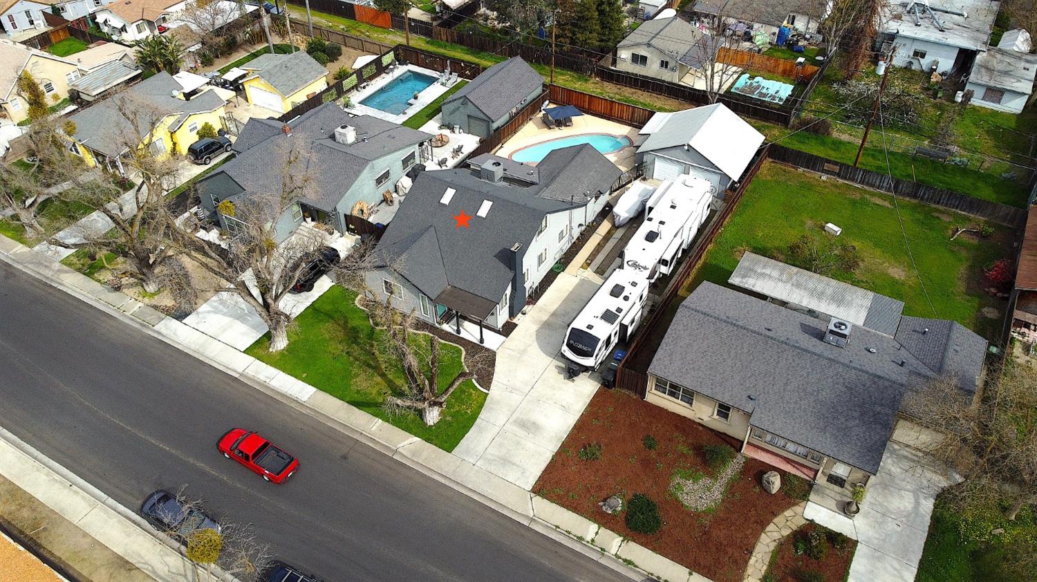 204 N Santa Ana Ave, Modesto, CA 95354