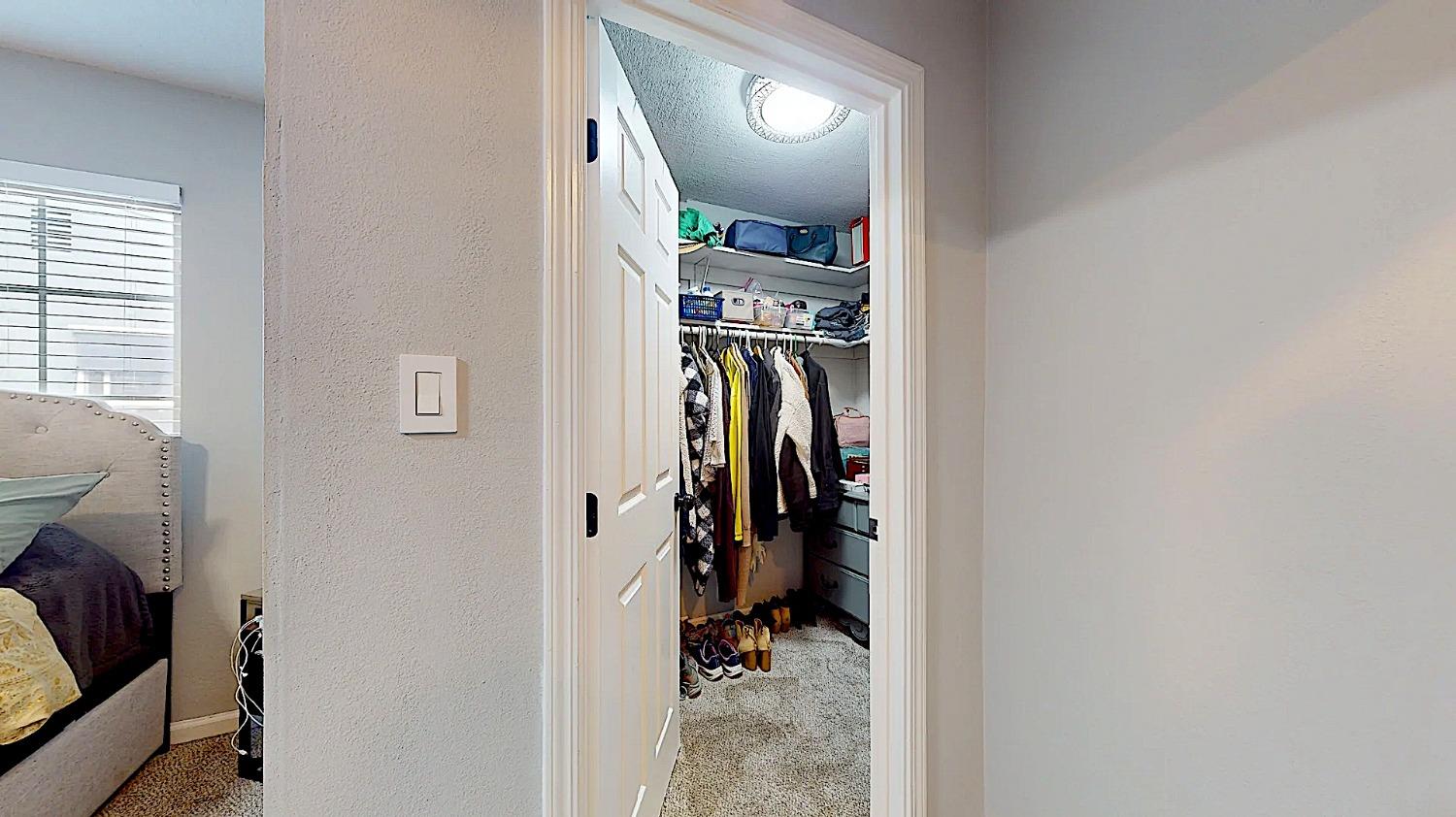 204 N Santa Ana Ave, Modesto, CA 95354