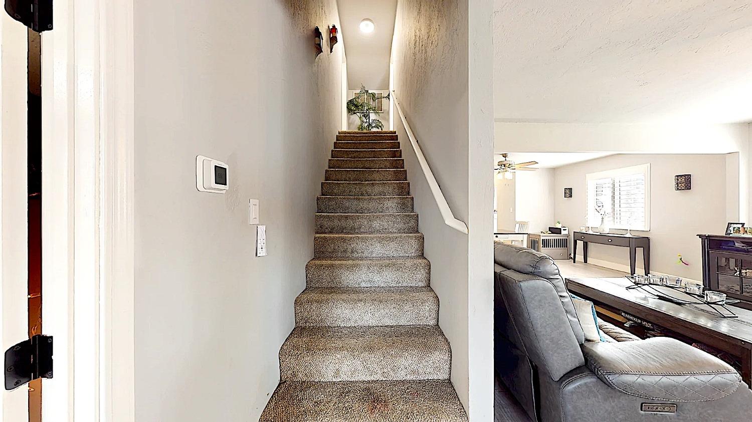 204 N Santa Ana Ave, Modesto, CA 95354