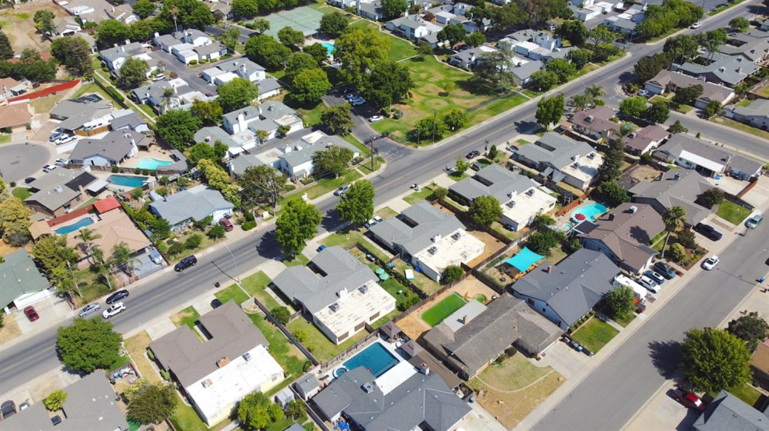 1645 1643 Moffett Rd, Ceres, CA 95307