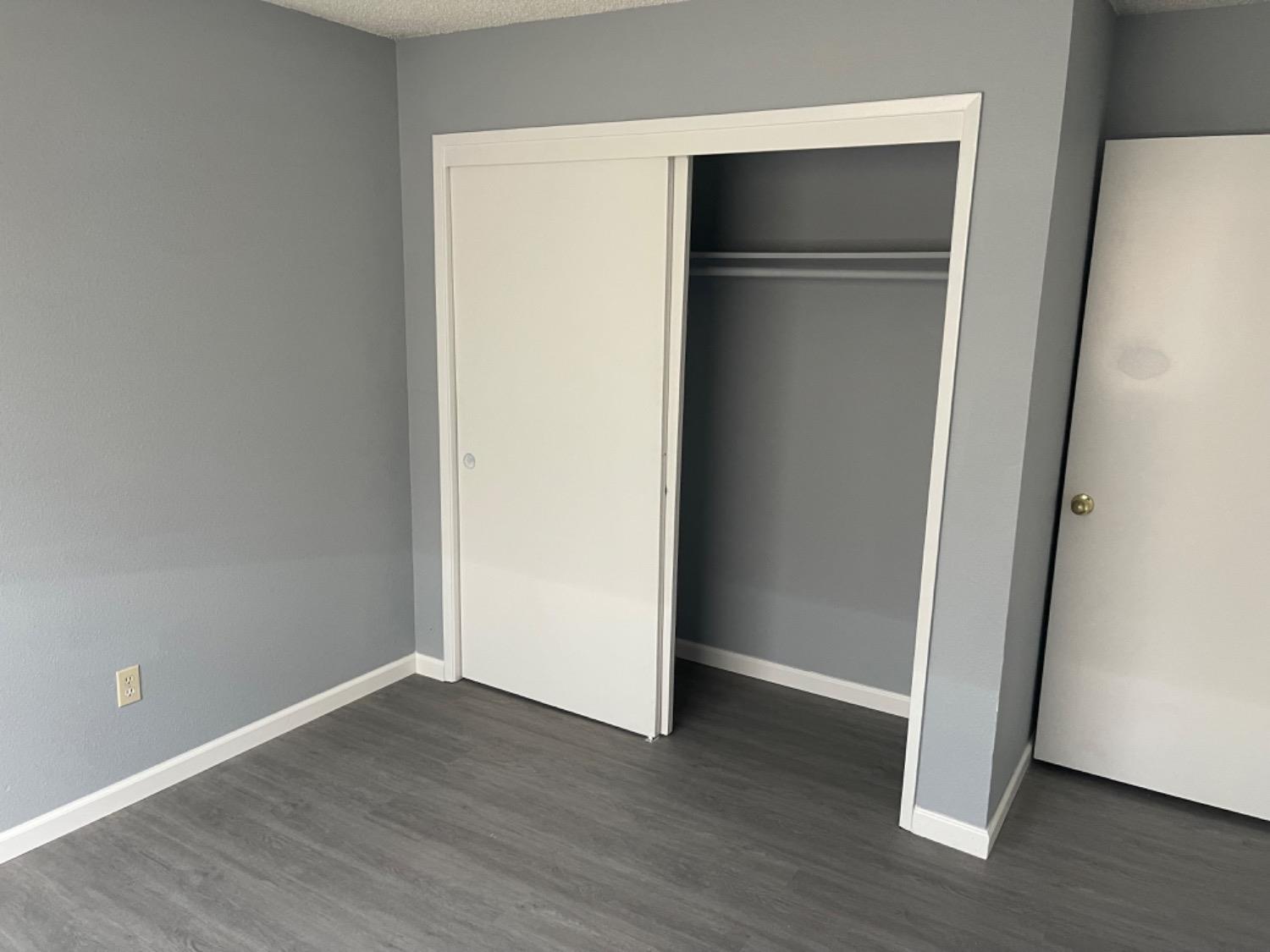 1647 1649 Moffett Rd, Ceres, CA 95307