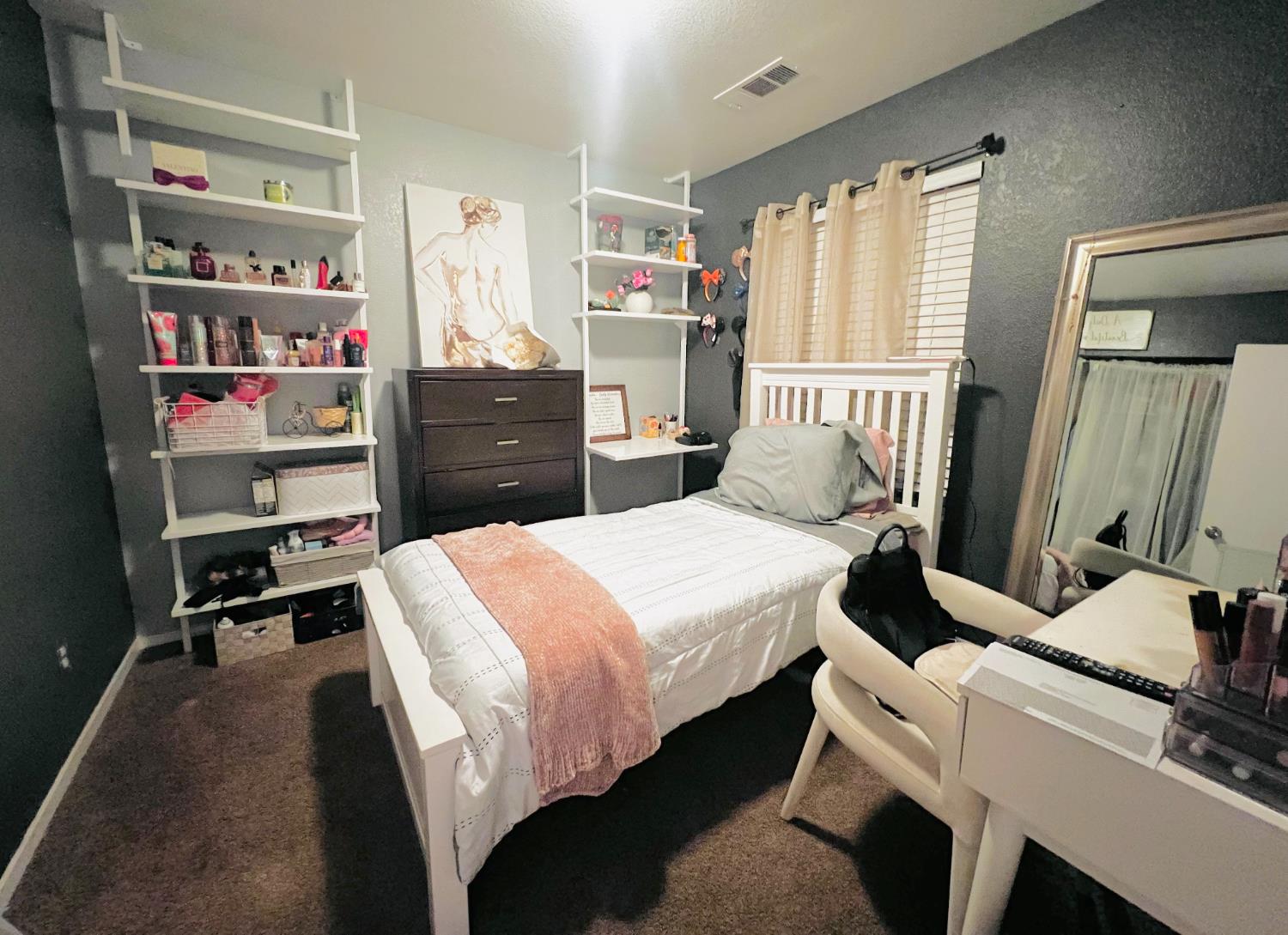 613 Ranee Ct, Newman, CA 95360