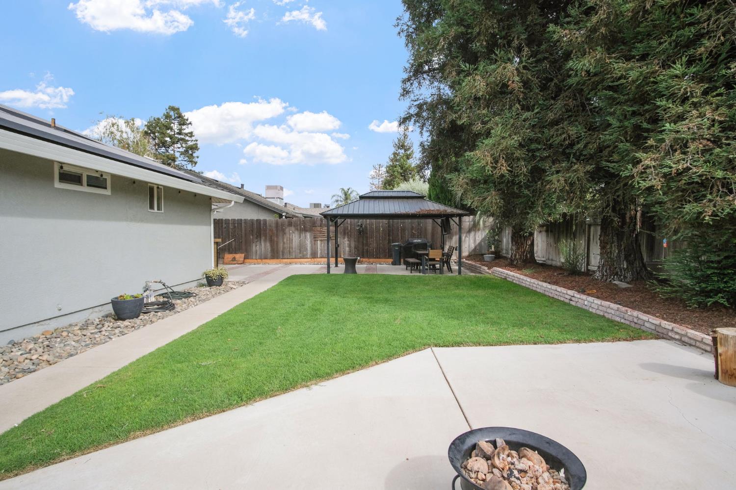 2660 Oxford Ave, Turlock, CA 95382