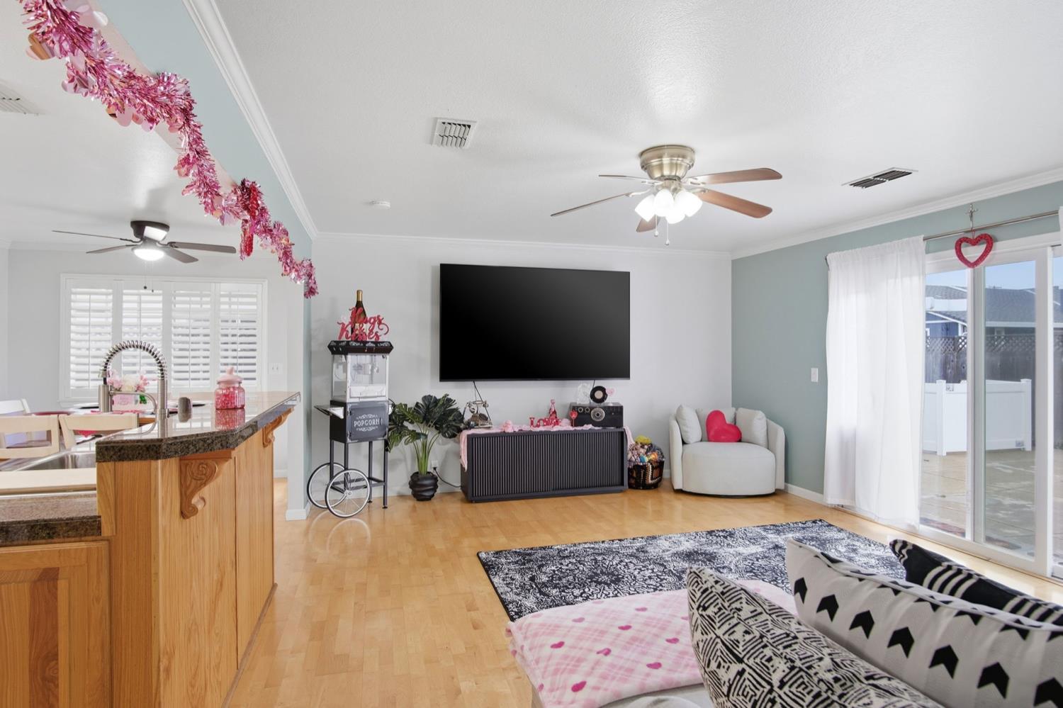 2345 Tokay Ave, Turlock, CA 95380