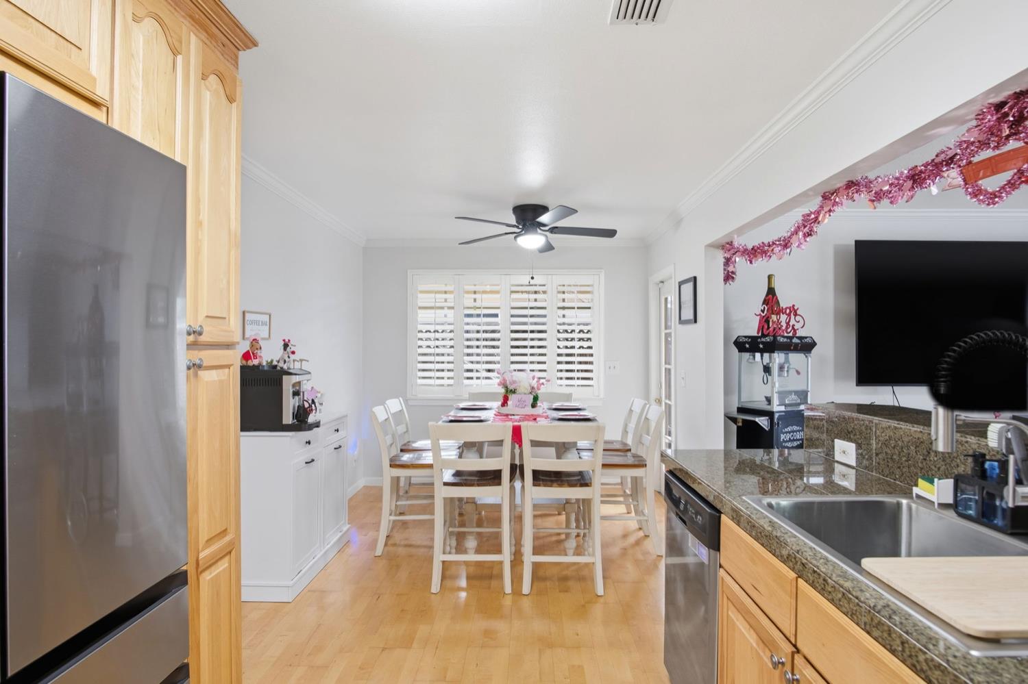 2345 Tokay Ave, Turlock, CA 95380