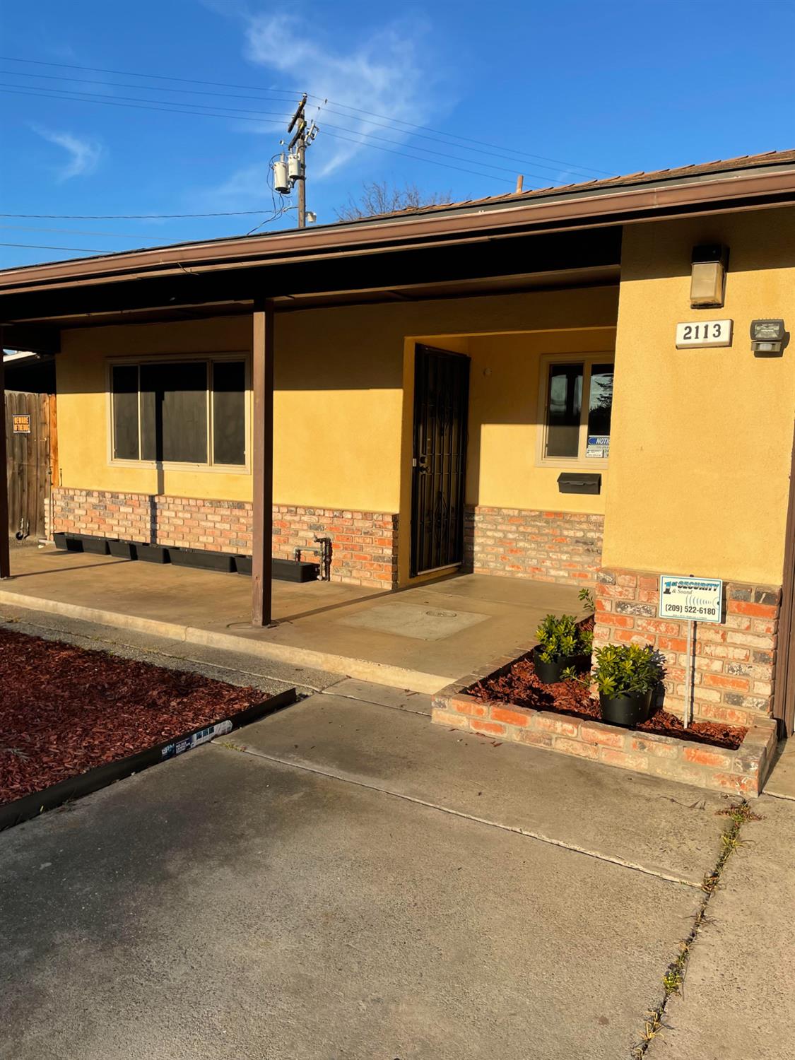 2113 Milford Ln, Modesto, CA 95355