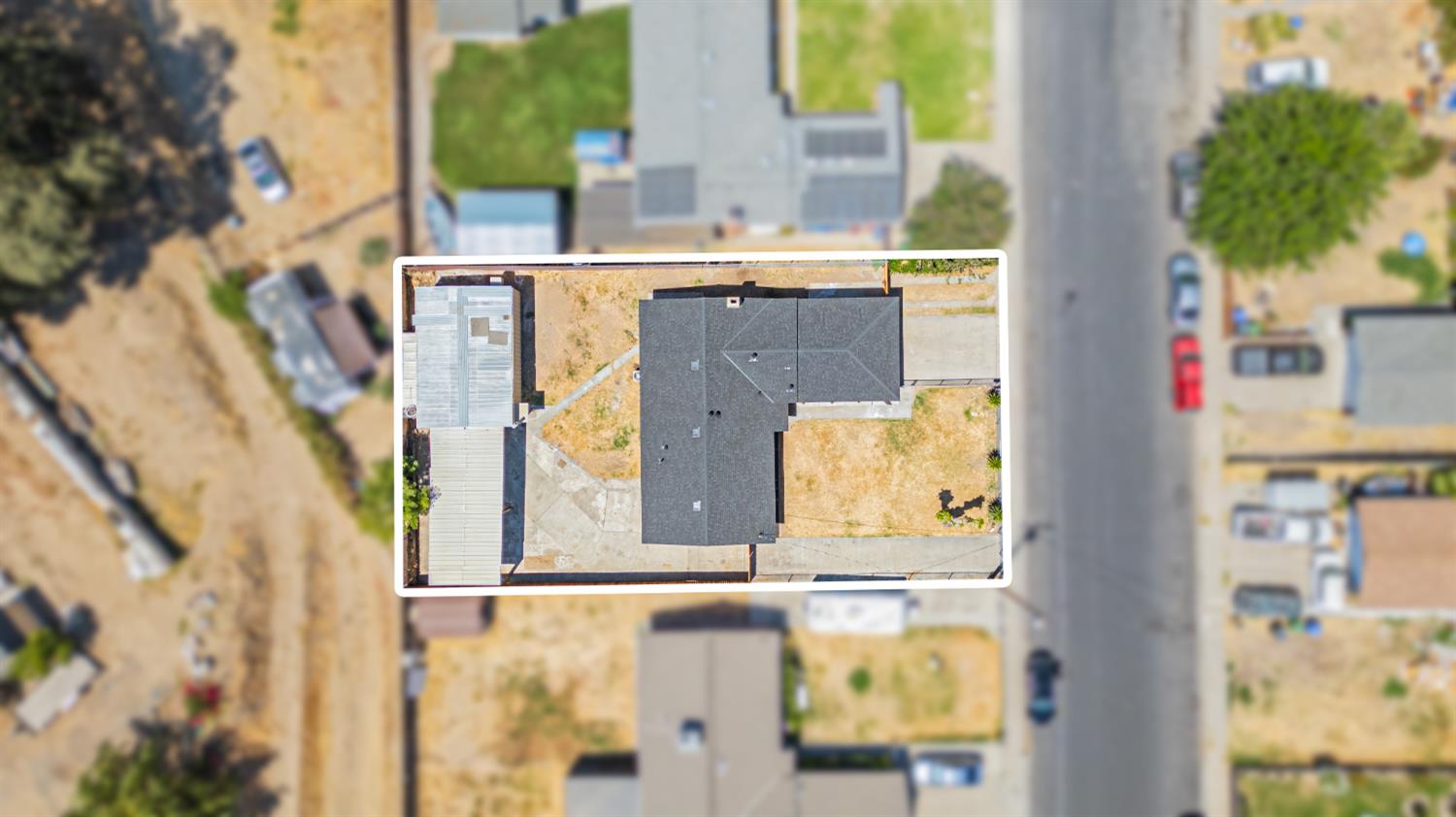 1320 Aurora St, Modesto, CA 95351