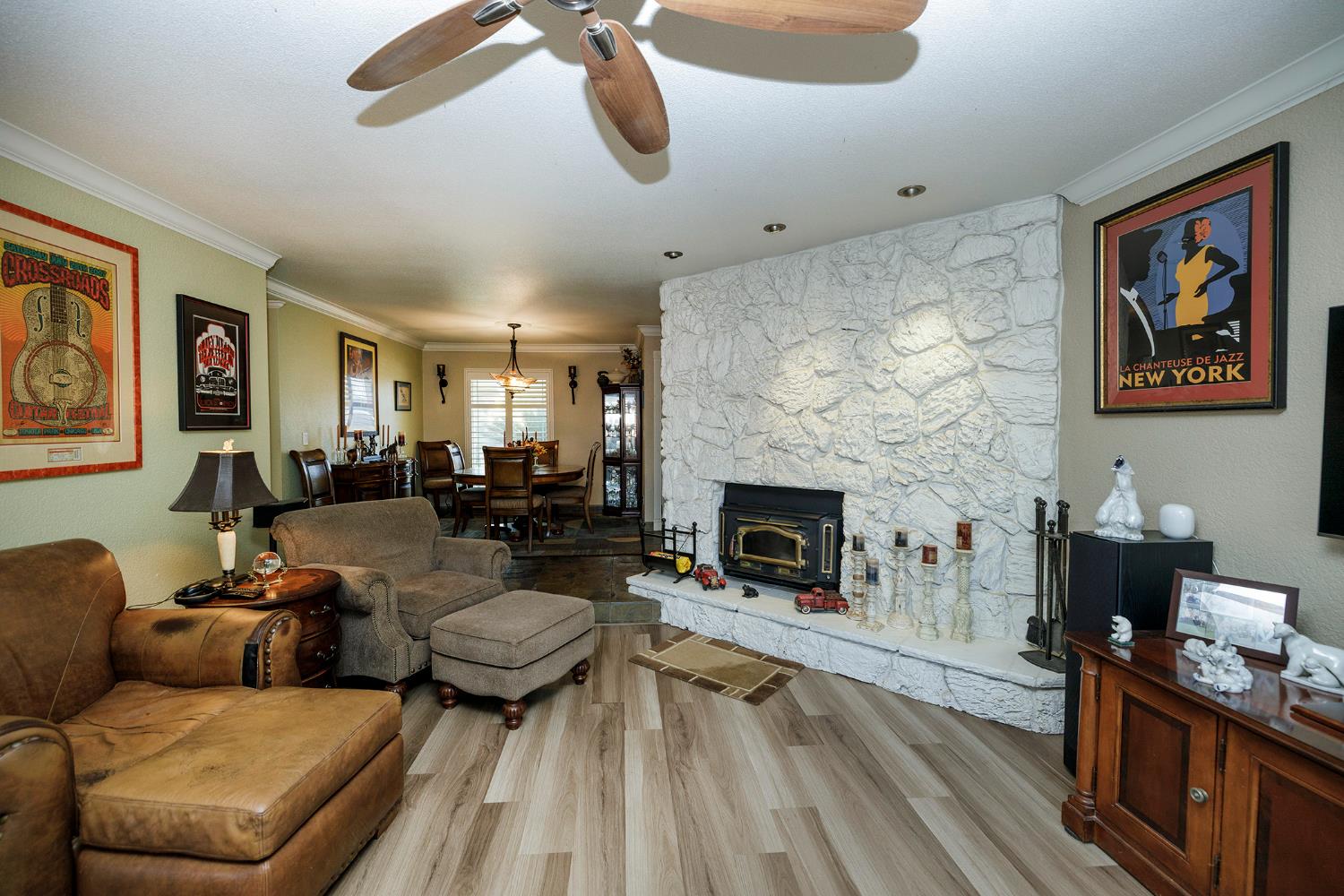 413 Redford Ln, Modesto, CA 95350