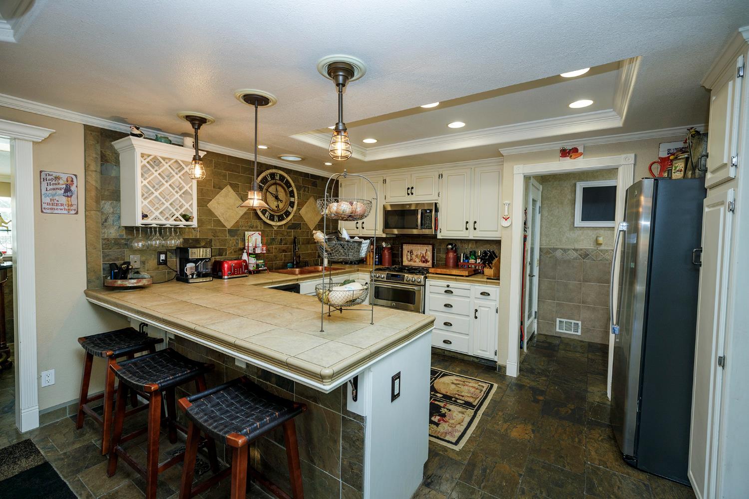 413 Redford Ln, Modesto, CA 95350