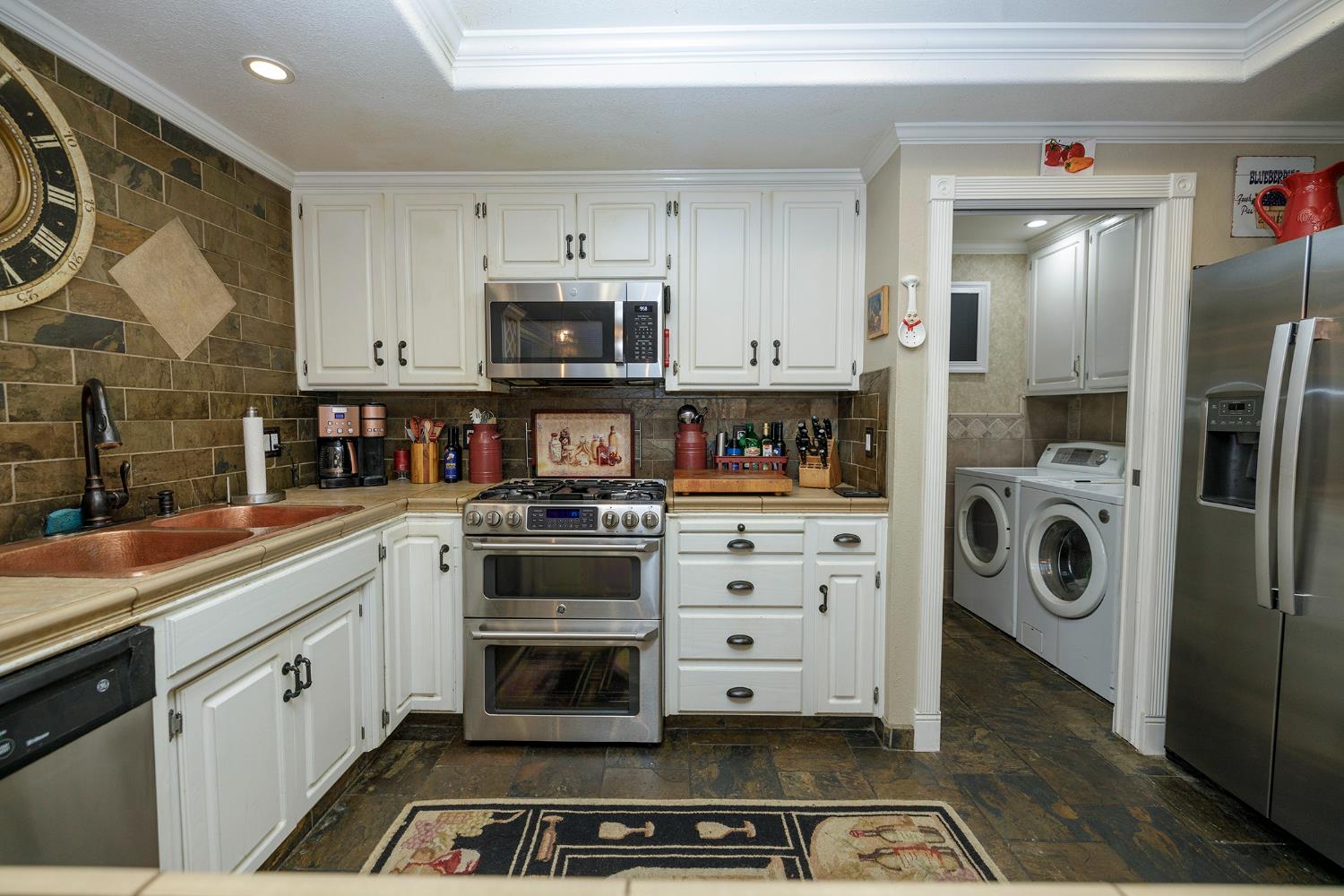 413 Redford Ln, Modesto, CA 95350