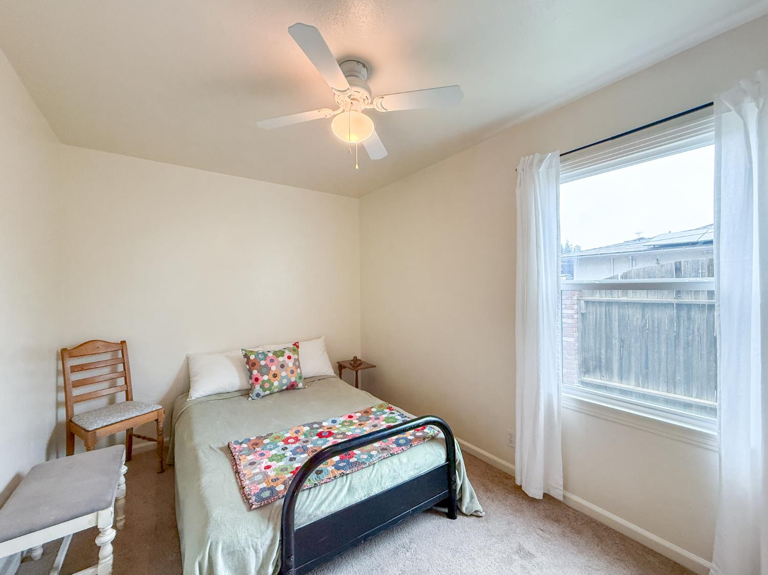 674 Wallis Ave, Gustine, CA 95322