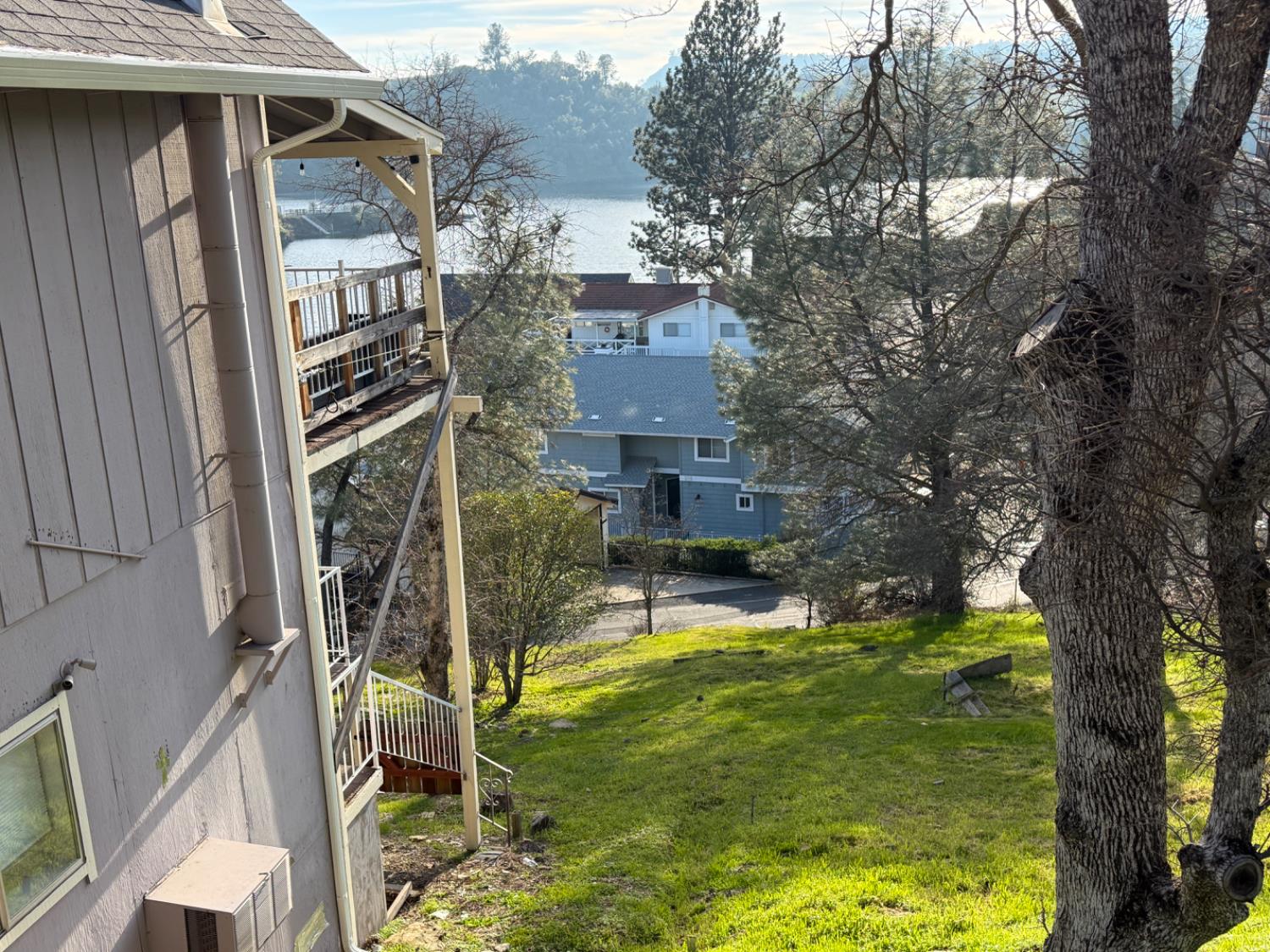 257 Thomson Ln, Copperopolis, CA 95228