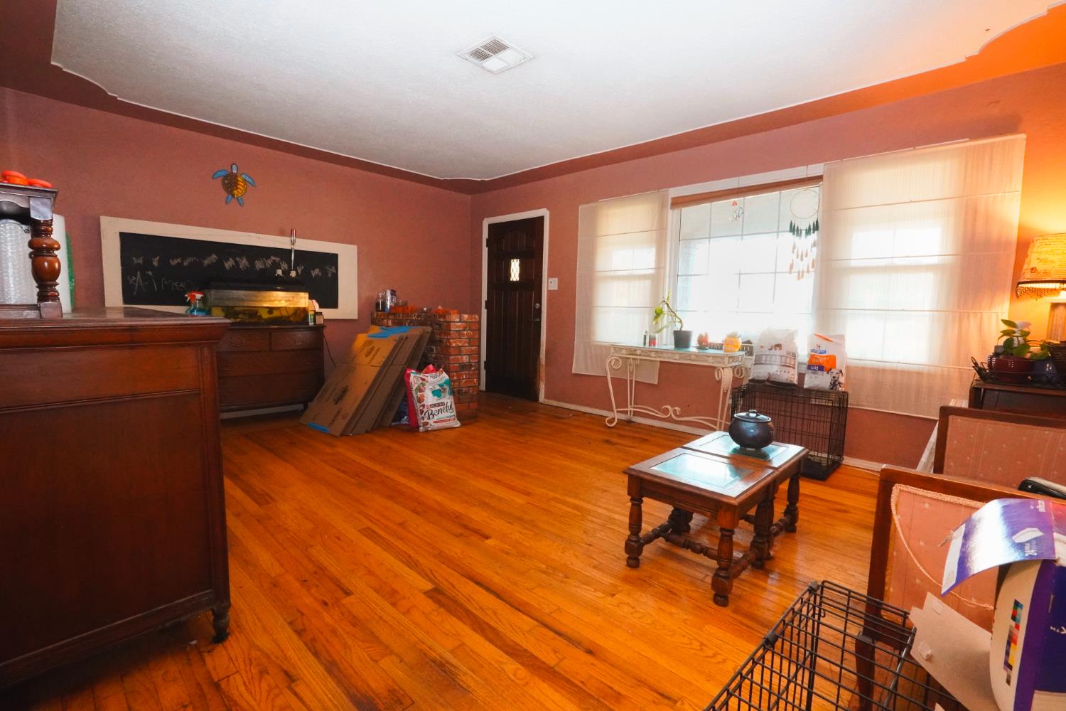 1611 Cameo Way, Modesto, CA 95350