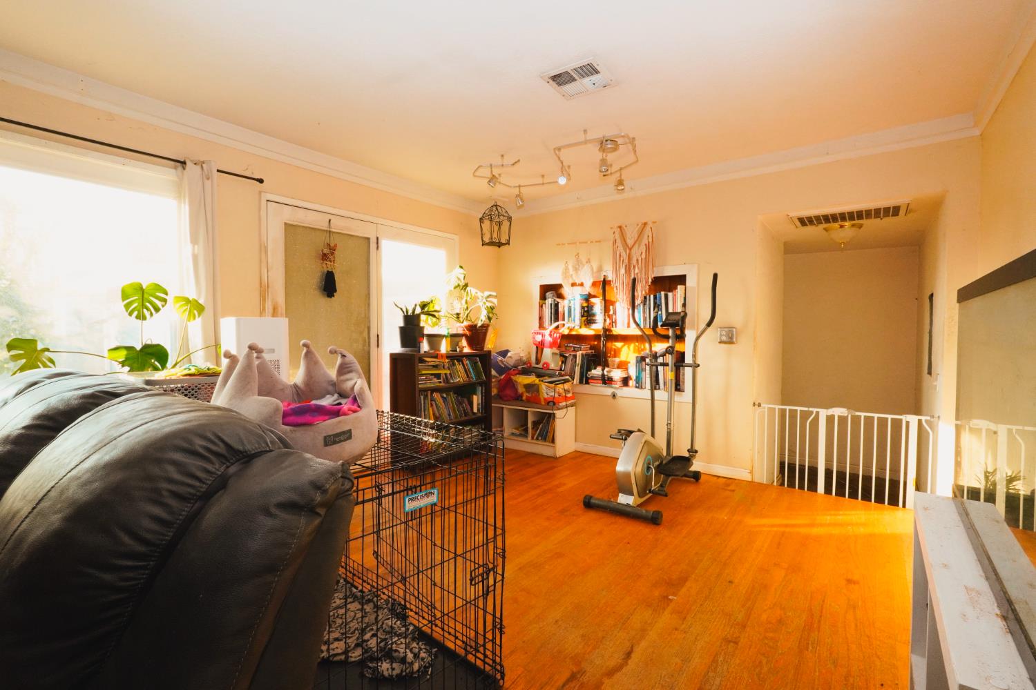 1611 Cameo Way, Modesto, CA 95350