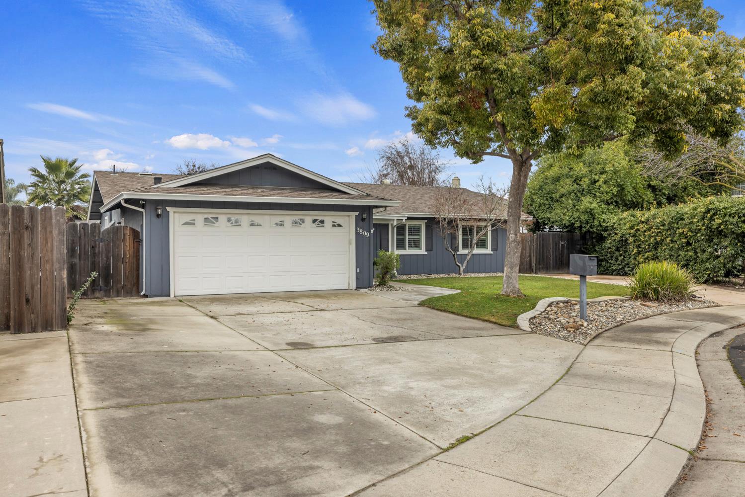 3809 Meadowview Ct, Modesto, CA 95355