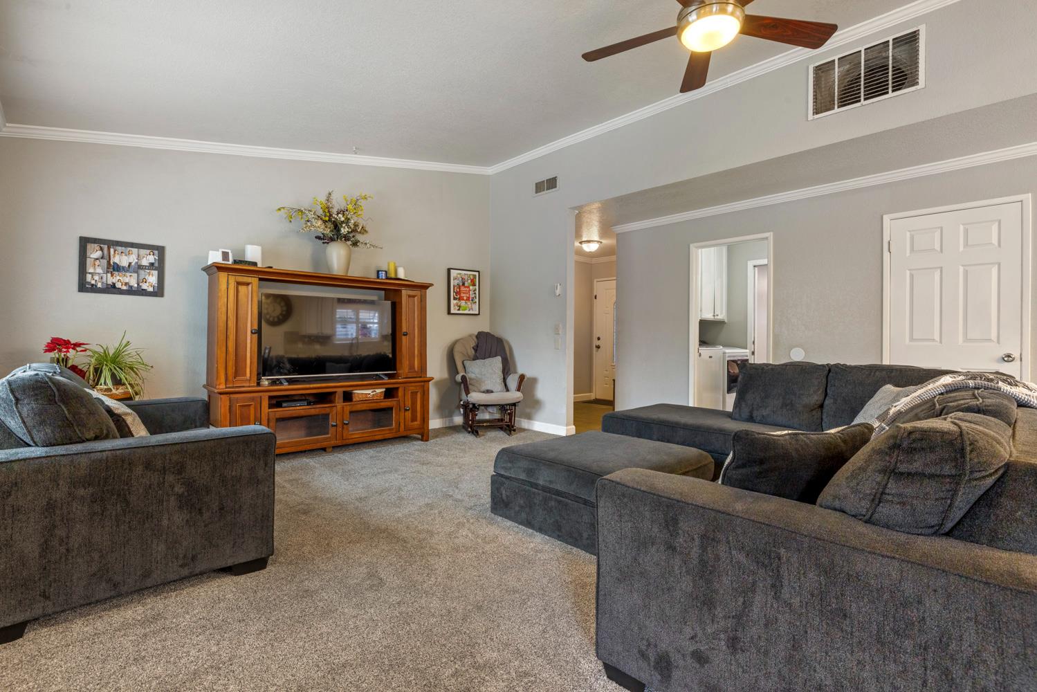 3809 Meadowview Ct, Modesto, CA 95355