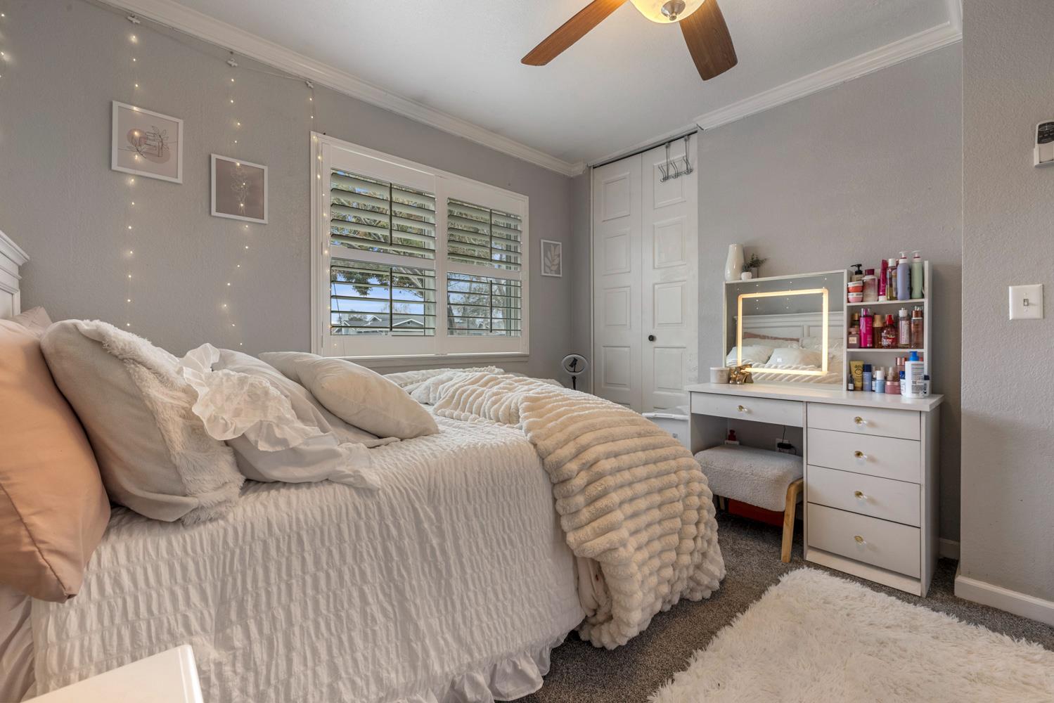 3809 Meadowview Ct, Modesto, CA 95355