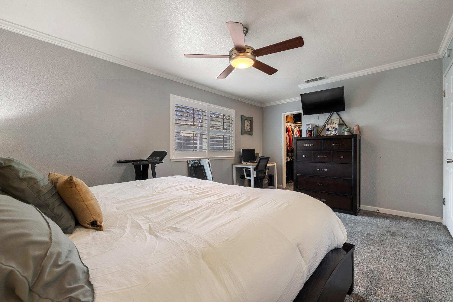 3809 Meadowview Ct, Modesto, CA 95355