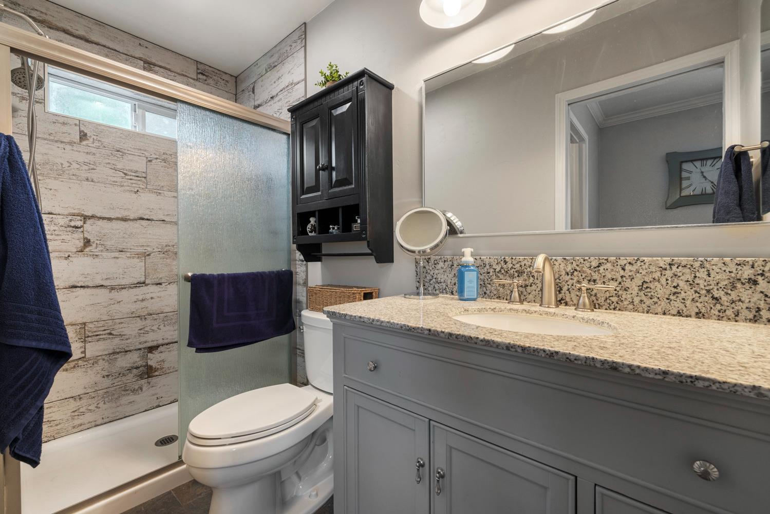 3809 Meadowview Ct, Modesto, CA 95355