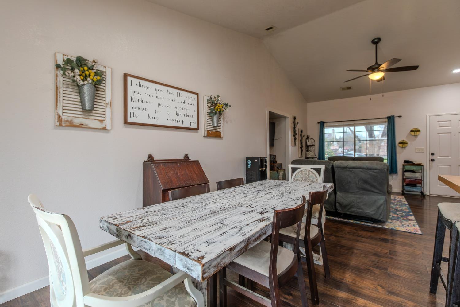 611 Yancey Ct, Patterson, CA 95363