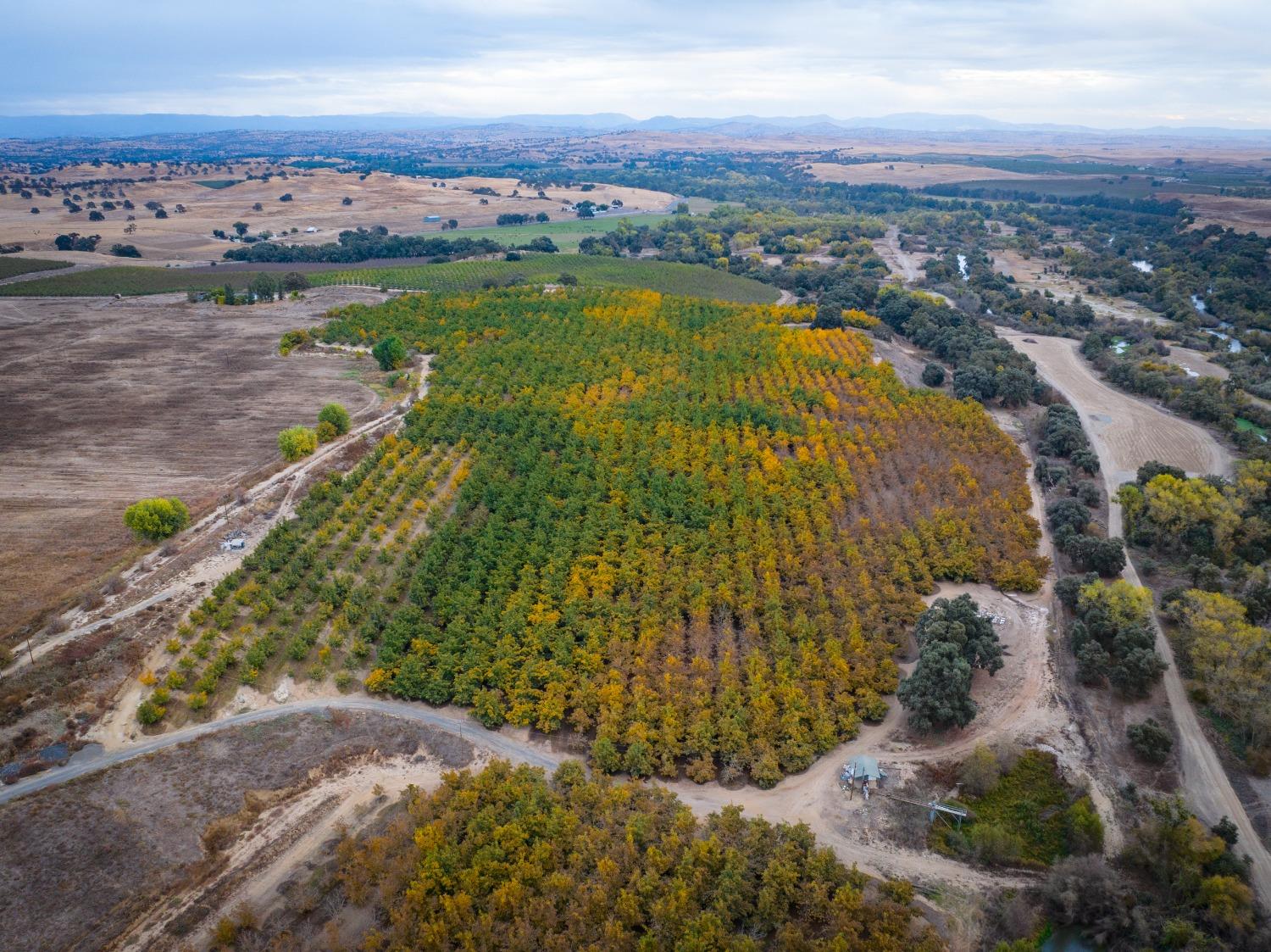 24608 Yosemite Blvd, Waterford, CA 95386