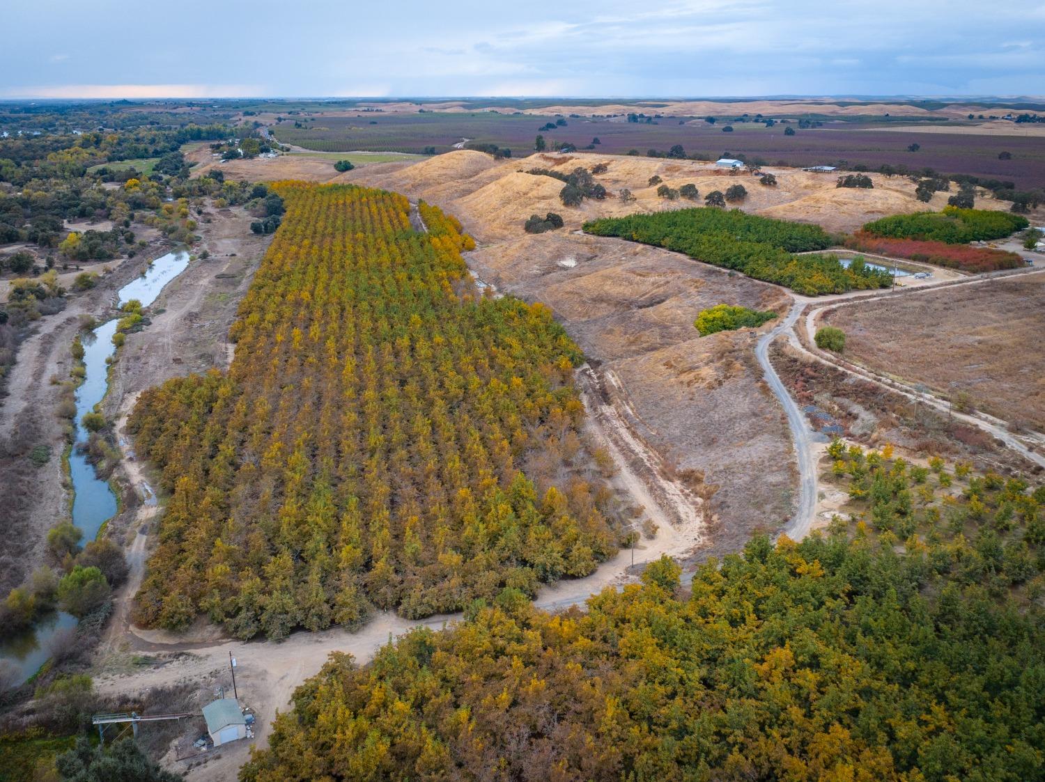 24608 Yosemite Blvd, Waterford, CA 95386