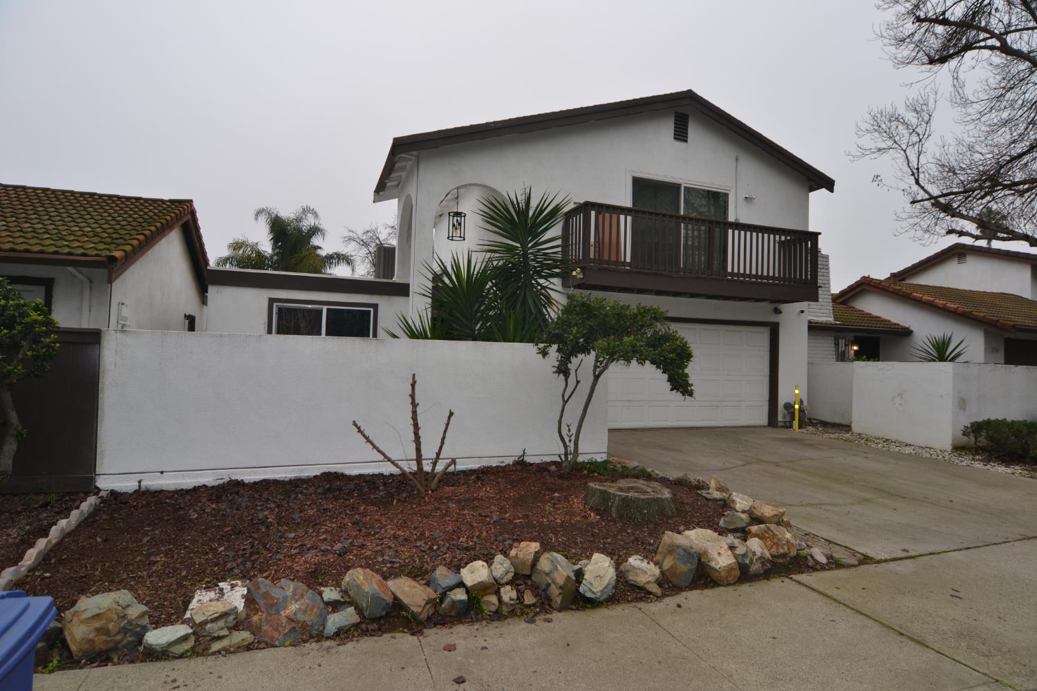 2728 El Pasado Dr, Modesto, CA 95354