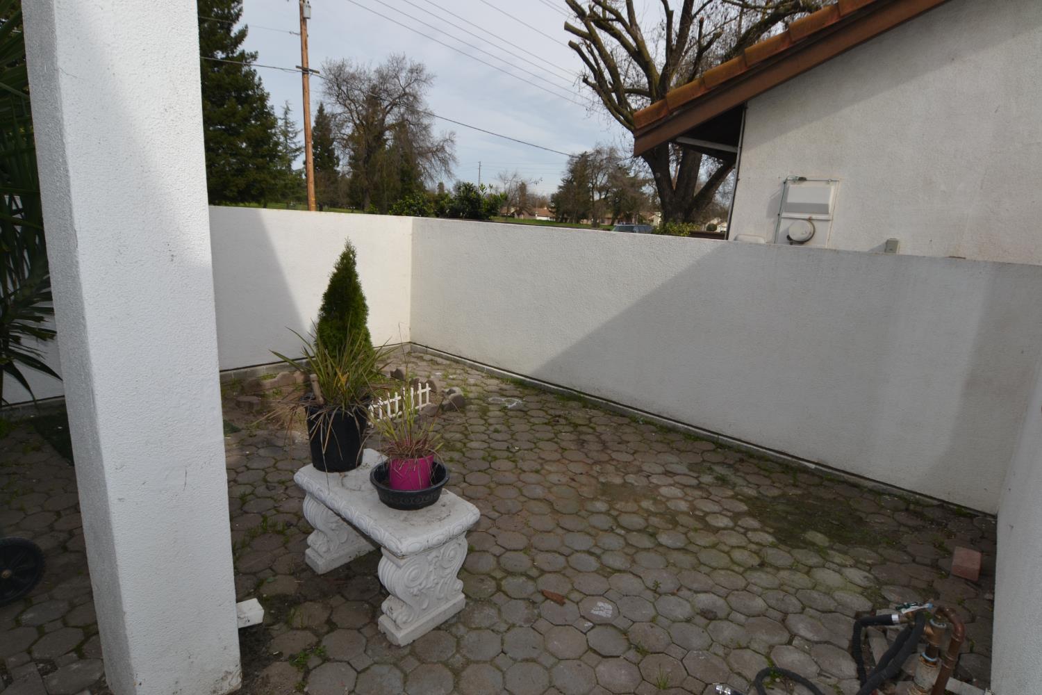 2728 El Pasado Dr, Modesto, CA 95354