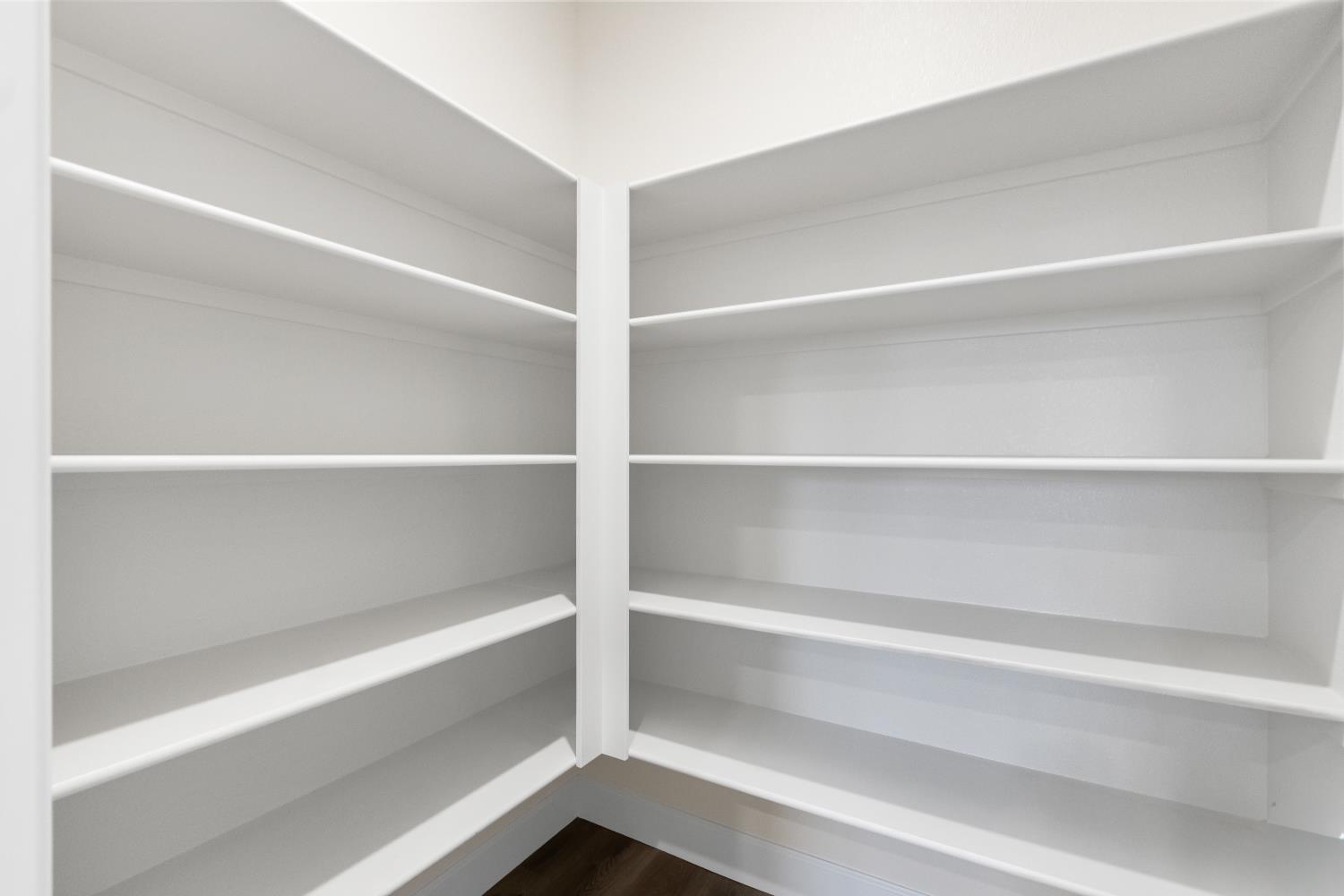 2955 Capella Dr, Merced, CA 95341