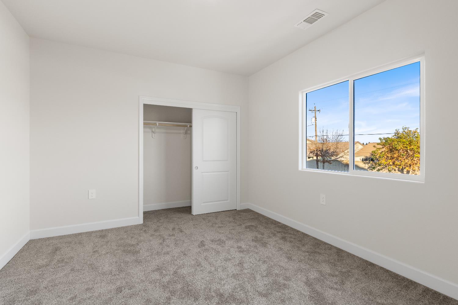 2955 Capella Dr, Merced, CA 95341