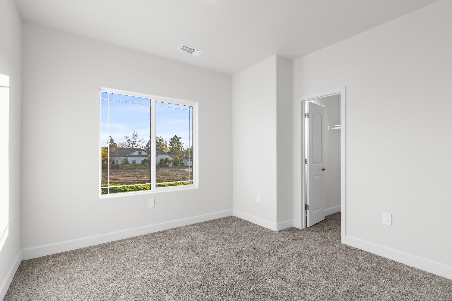 2955 Capella Dr, Merced, CA 95341