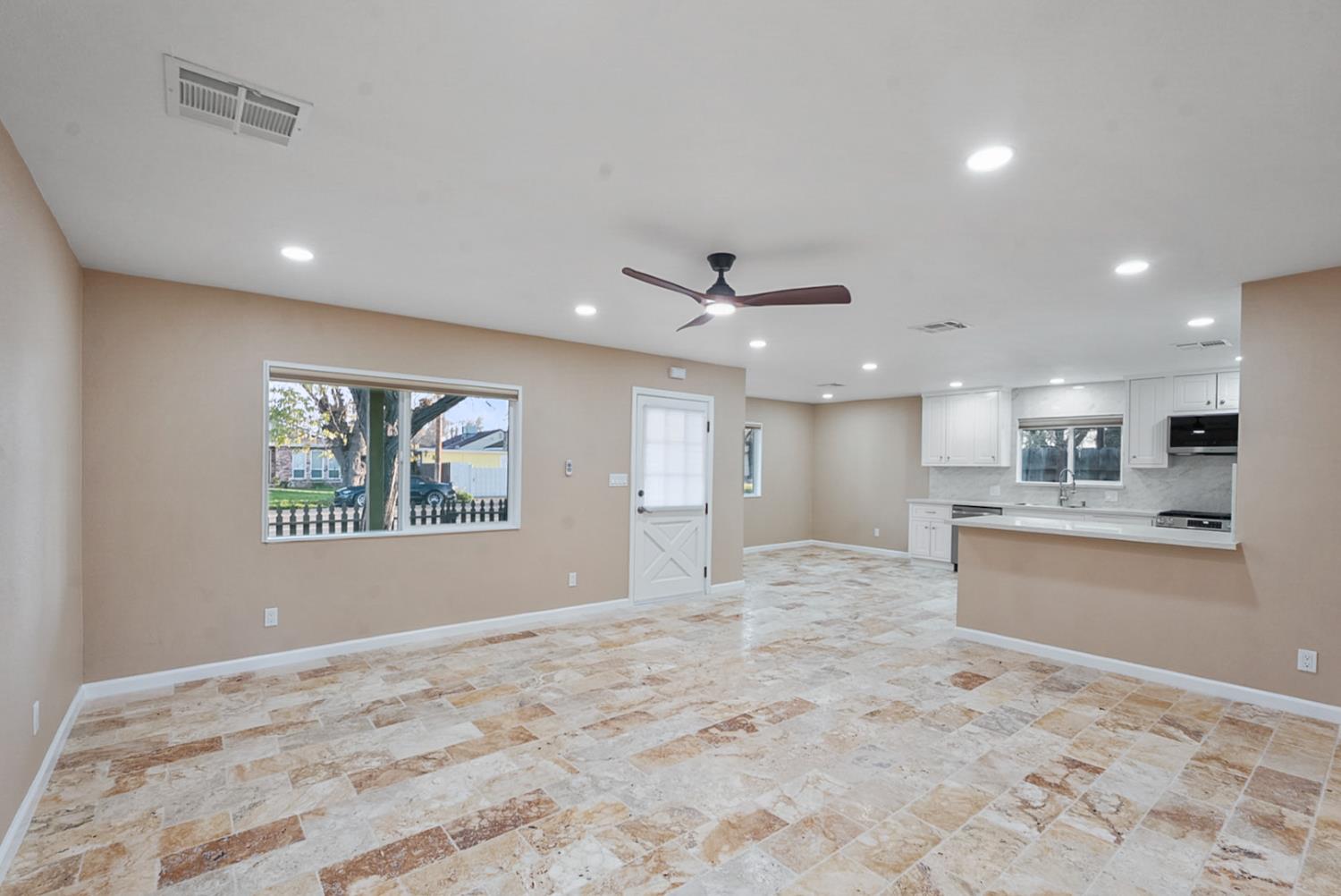 445 M, Patterson, CA 95363