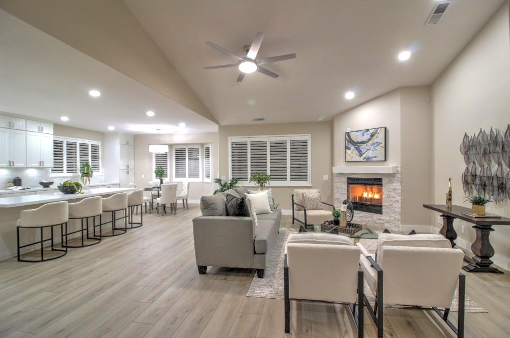 4405 Crown Valley Way, Modesto, CA 95356