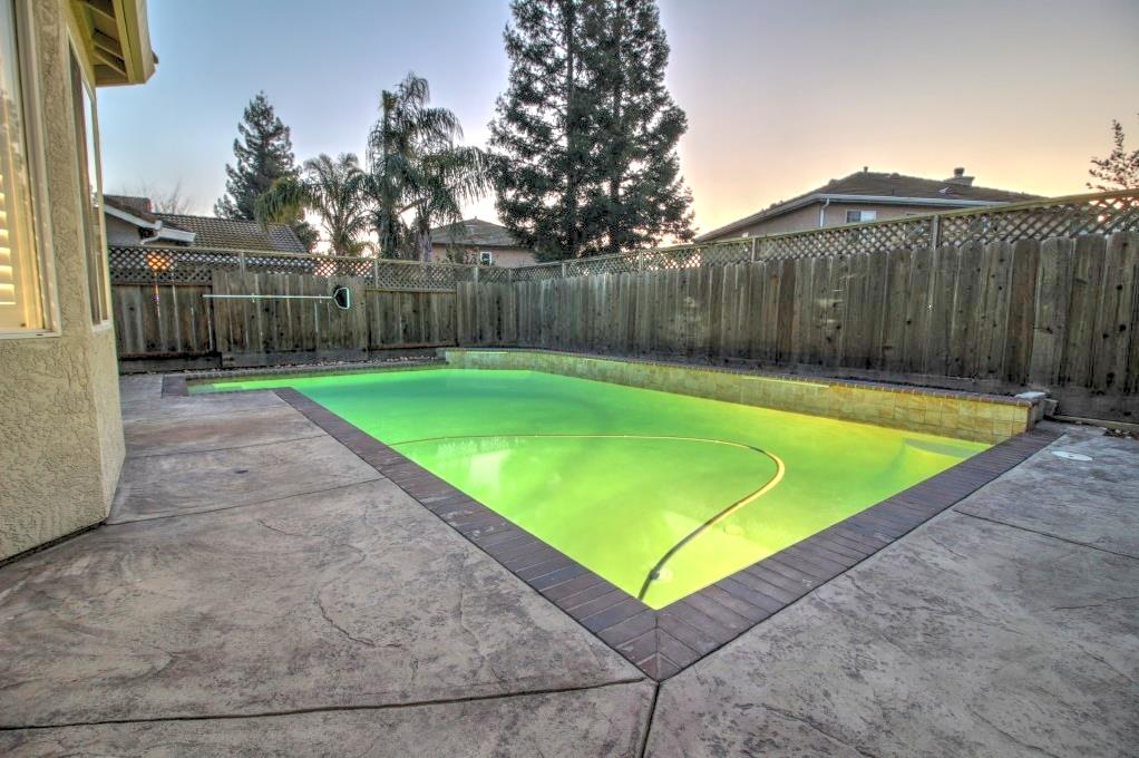 4405 Crown Valley Way, Modesto, CA 95356