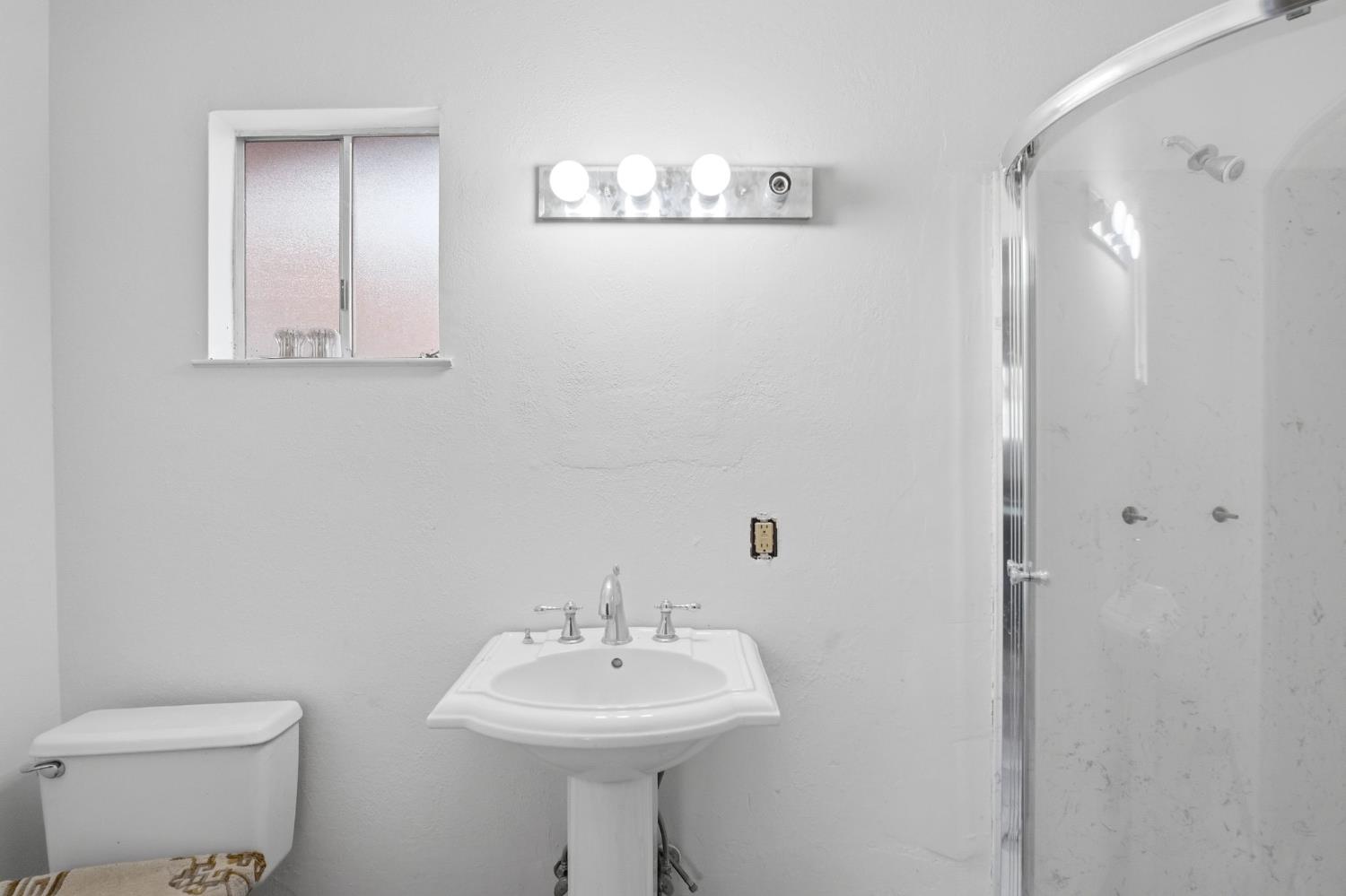 1740 Colorado Ave, Turlock, CA 95382