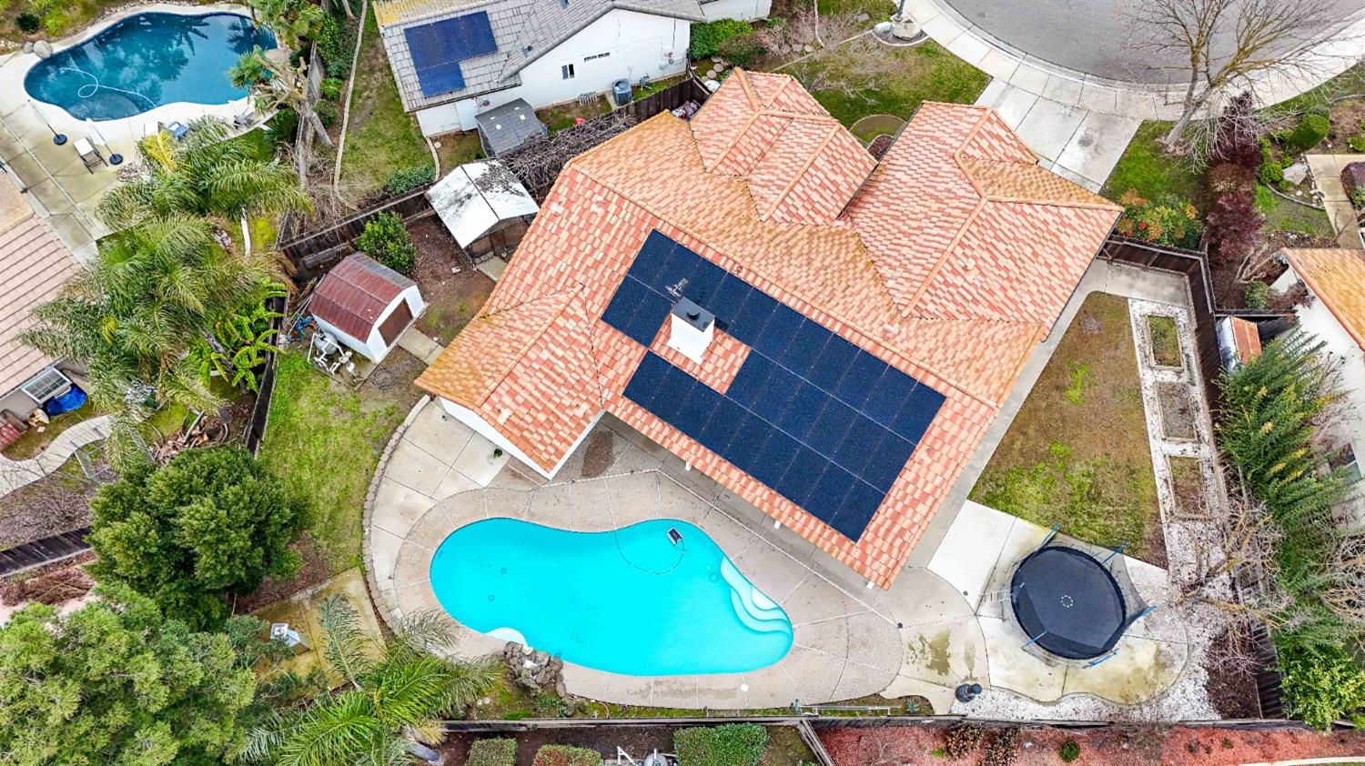 724 Robin Dr, Merced, CA 95340