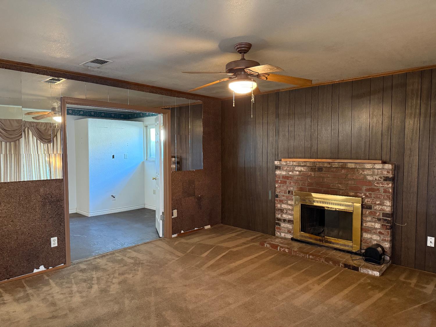 885 Del Monte Ct, Manteca, CA 95336